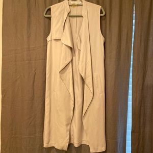 Cupcakes and Cashmere Drape Front Long Vest